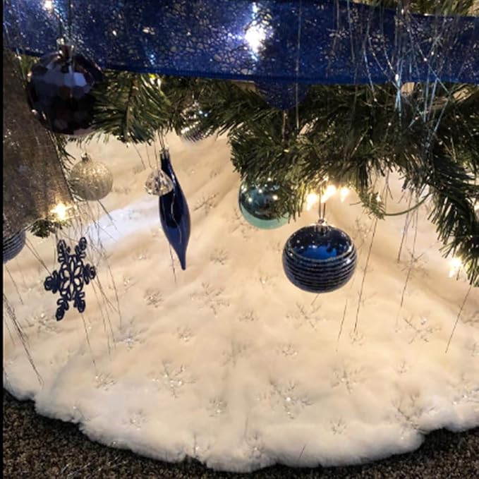 White Christmas tree skirt with sequin snowflake decorations