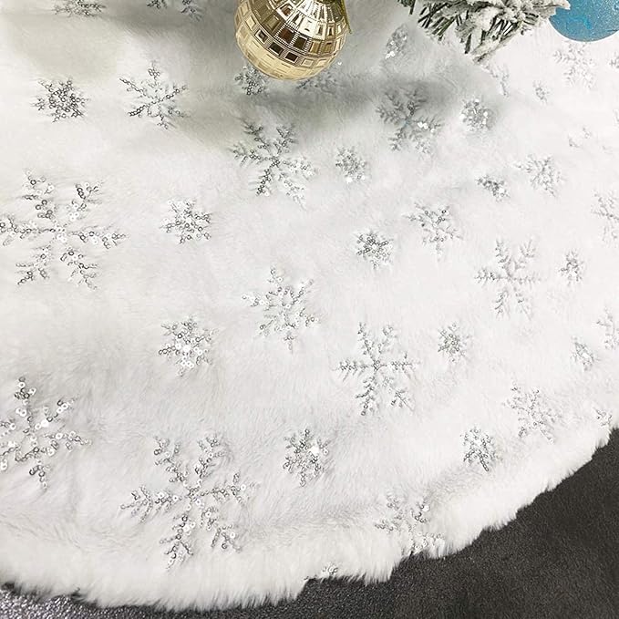 White Christmas tree skirt with sequin snowflake decorations